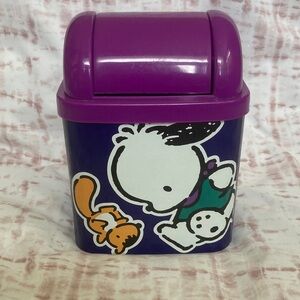 Sanrio Vintage 1996 Pochacco Metal Tin